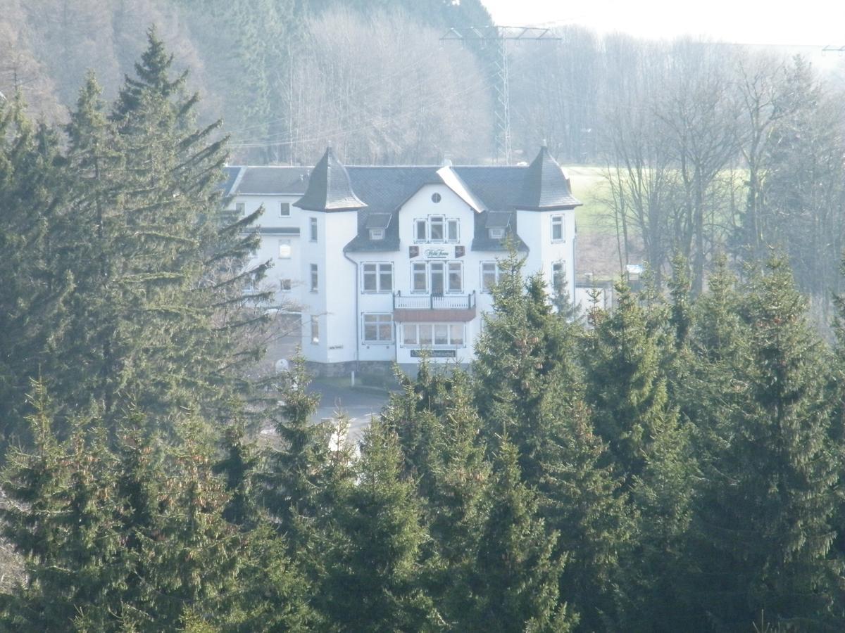 Hotel Restaurant Hohe Tanne Grossbreitenbach Exterior foto